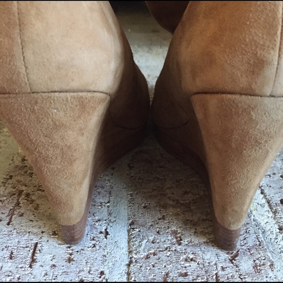 Michael Kors suede platform heeled booties size 10 - Picture 3 of 10